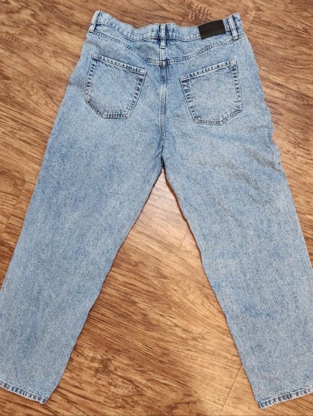 DKNY Light Blue Baggy Boyfriend Jeans Unisex SKATER JEANS Y2K Inspired Size 32